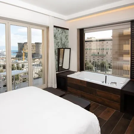 Domus Vista Castello 那不勒斯