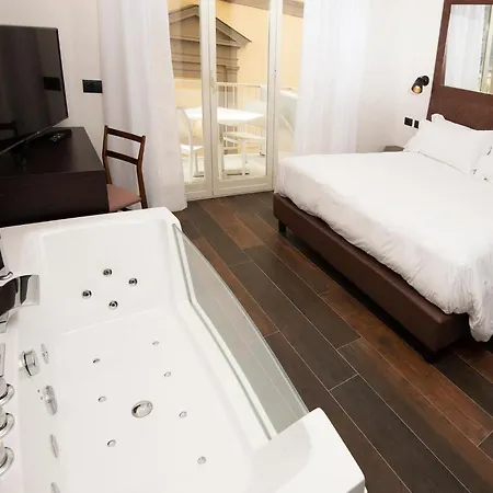 Domus Vista Castello 4*