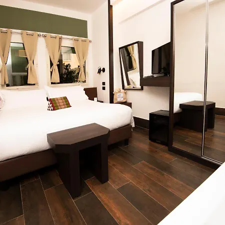 Domus Vista Castello Guest house *